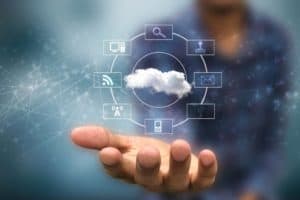 Reduce the risks of your cloud strategy with operational visibility