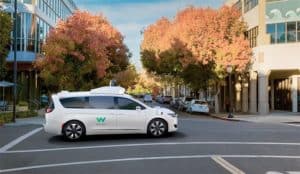 Self-propelled cars from Waymo attacked by residents of Arizona