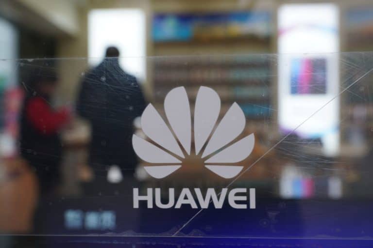 US officials claim evidence of Huawei backdoor