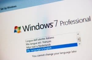 Microsoft warns Windows 7 users about end-of-life