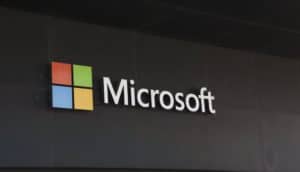 Microsoft wins controversial Pentagon contract