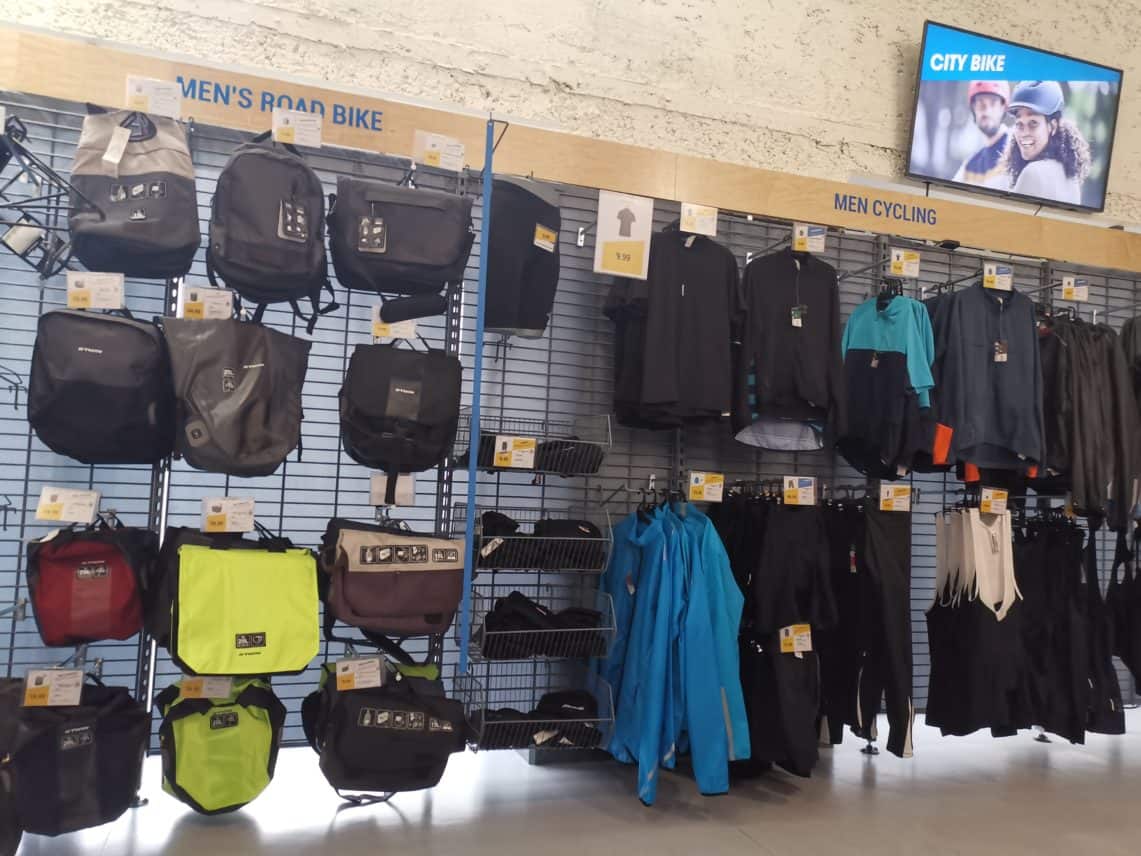 Decathlon USA deploys mobile robot to retail store, 2018-12-11