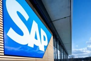 SAP and IBM partner to encourage financial institutions to move to the hybrid cloud