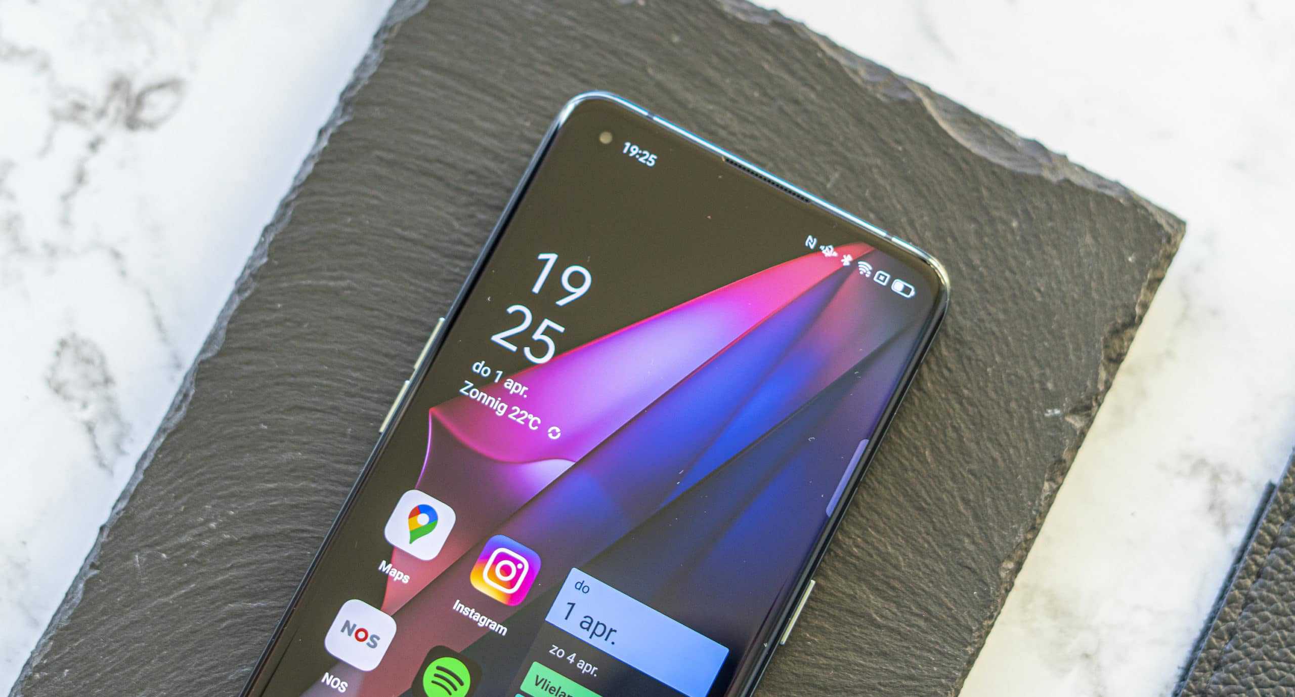 Review: Oppo Find X3 Pro lacks business appeal - Techzine Europe