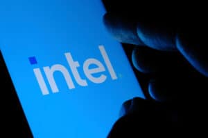 Intel posts biggest quarterly loss ever