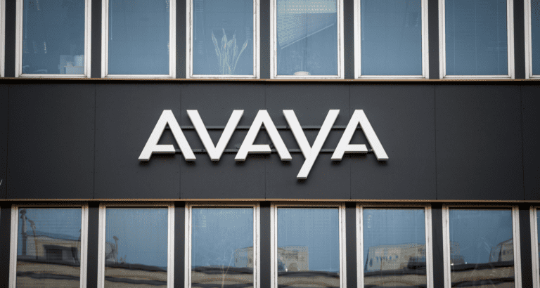 Avaya introduces hybrid UC&CC solution based on Azure