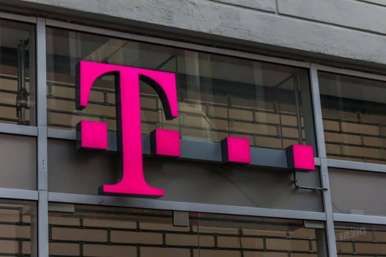 Lapsus$ steals source code from T-Mobile