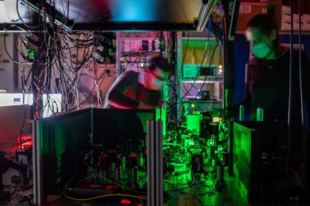 TU Delft researchers send quantum bits over network