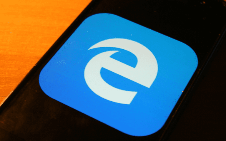 Microsoft puts an end to Internet Explorer