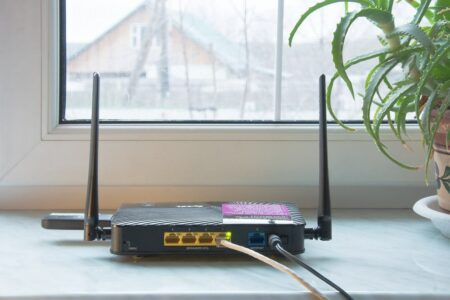 VodafoneZiggo avoids fines by providing router freedom