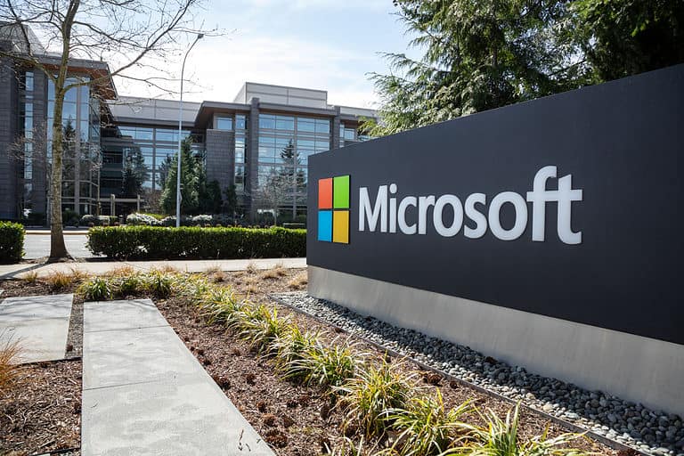 Microsoft makes 60,000 patents available to open-source community