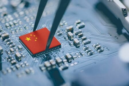 China pumping 30 billion into Huawei, that’s secretly becoming a chip giant