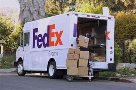 FedEx will build data-driven e-commerce platform ‘fdx’