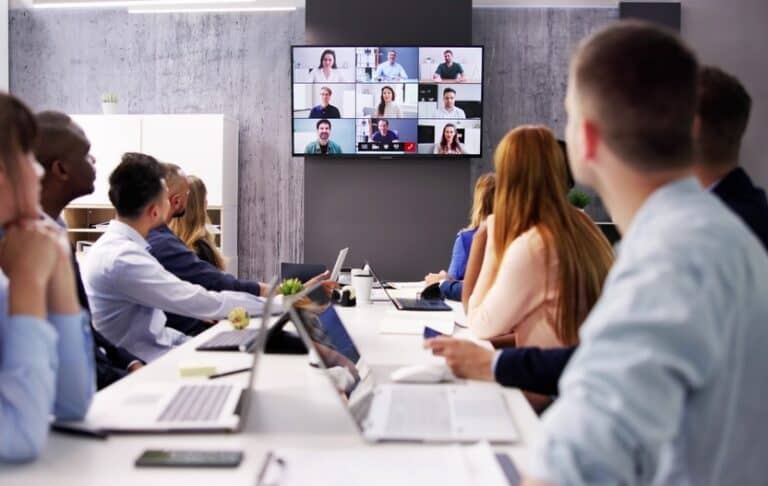 Zoom and Microsoft plan to shake up hybrid meetings, Cisco doesn’t