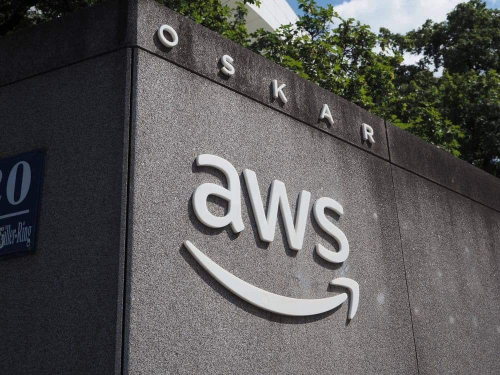 AWS launches AI agents for cloud software migrations