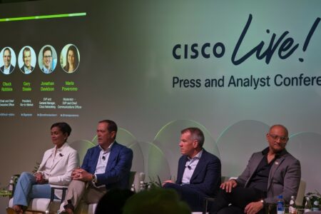Cisco reorgs its upper management: platform vision extends further