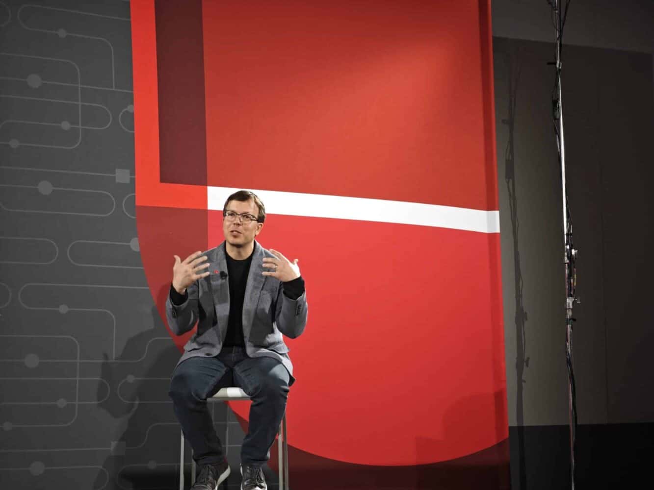 Sentos Less Popular Matt Hicks: CentOS move not popular, but better for open source ...