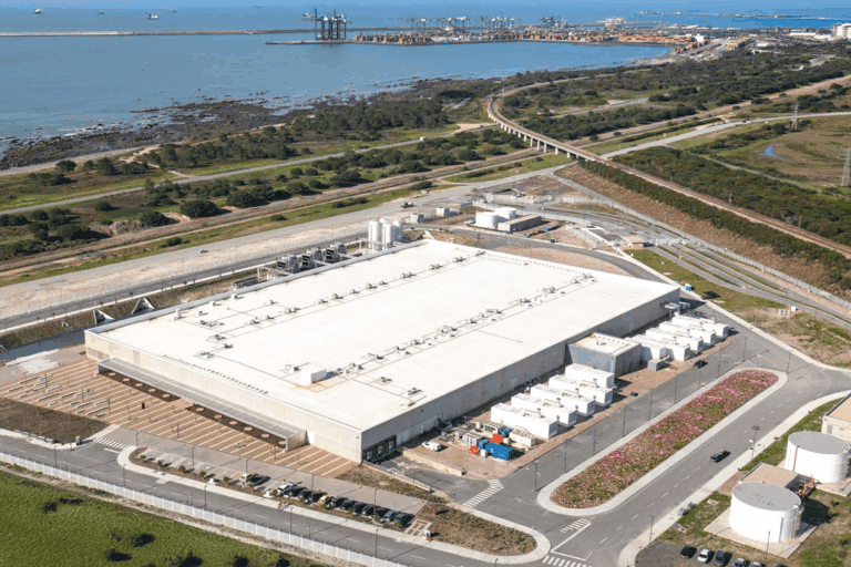 Start Campus and Schneider Electric build a sustainable 1.2GW data center: how do they do it?