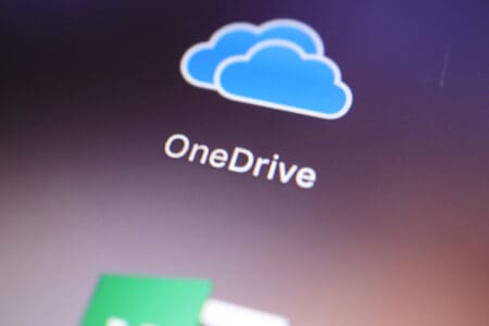 Microsoft introduces security risk in OneDrive