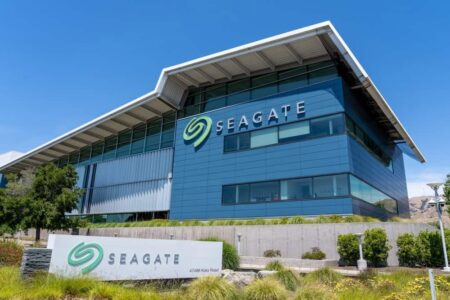 Seagate introduces 30TB hard drive for data centers and AI workloads