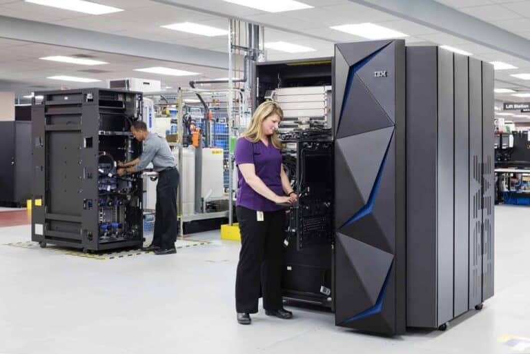 New generation of IT professionals embraces mainframes