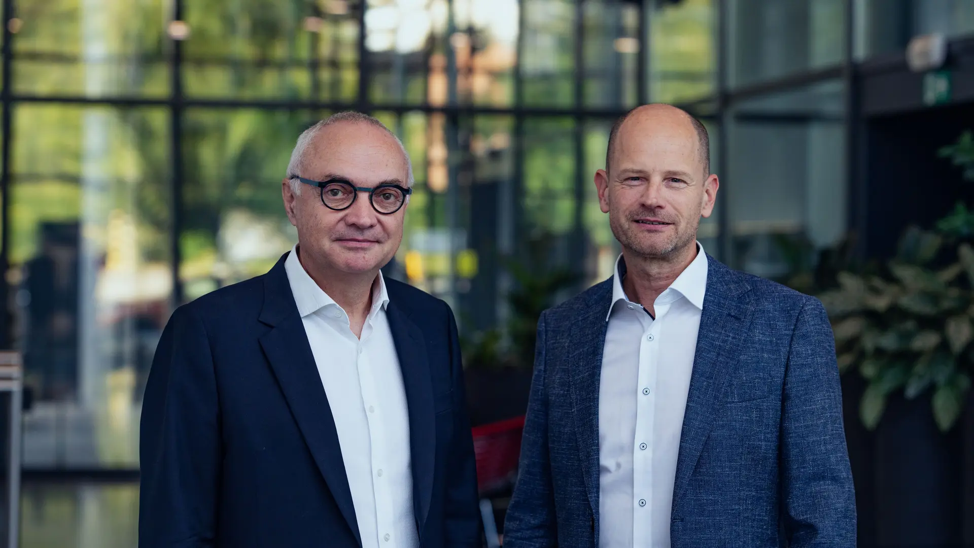Patrick Vandenameele succeeds Luc Van den hove as CEO of imec