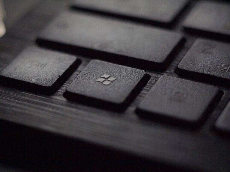 Microsoft removes old web components from Windows