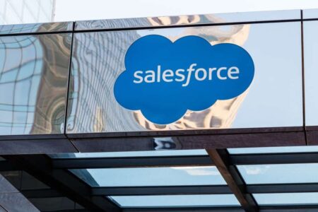 Cyber gang demands billion to prevent Salesforce data leak
