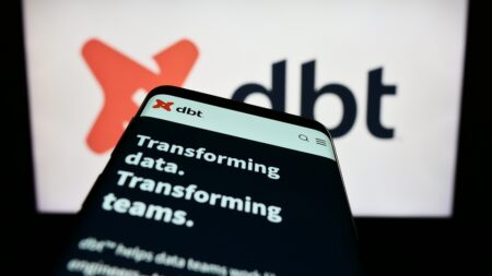 dbt Labs launches Fusion engine and AI agents for data teams