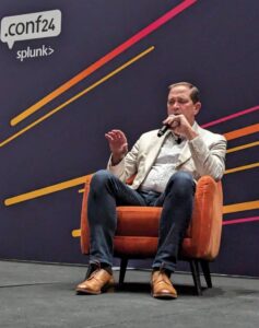 Cisco benefits from AI investments and raises outlook