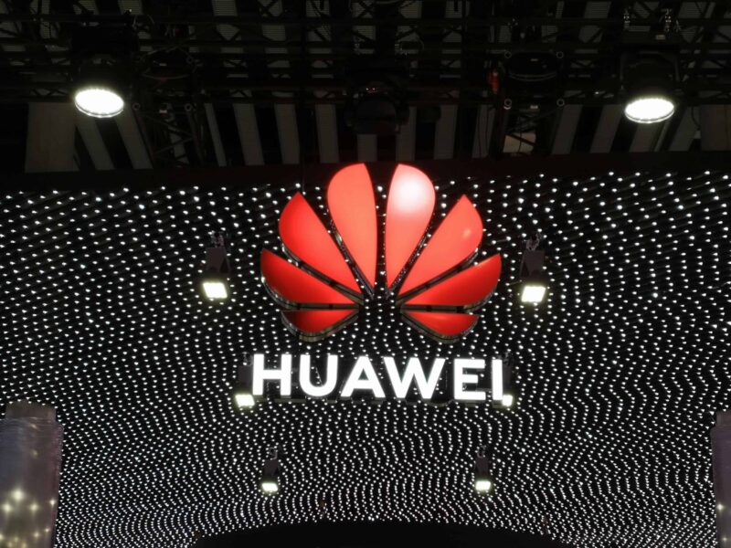 Brussels wants to ban Huawei and ZTE from telecom networks