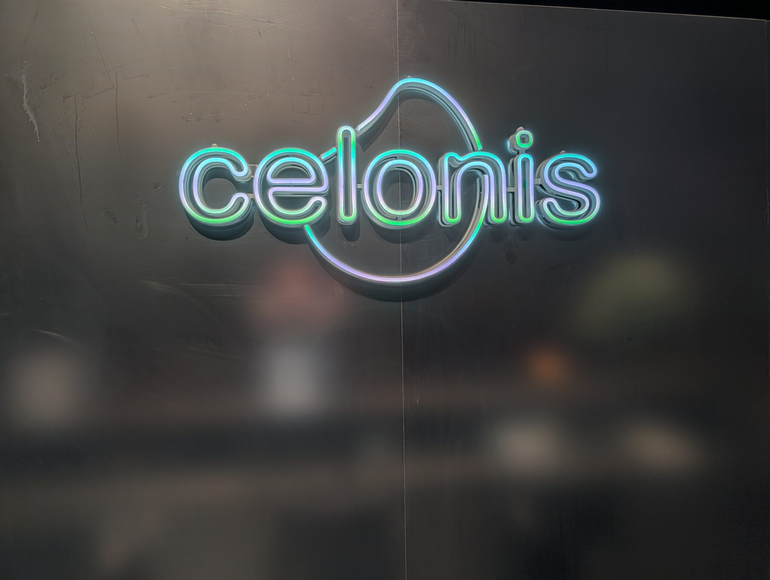 Celonis and Databricks work on AI-driven business process optimization