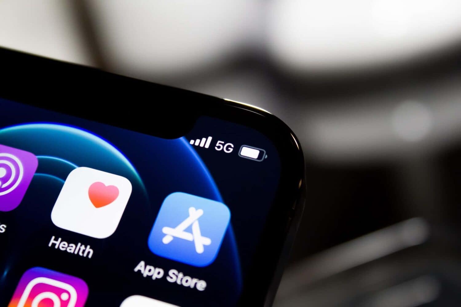 App Store has generated over half a trillion dollars for developers ...
