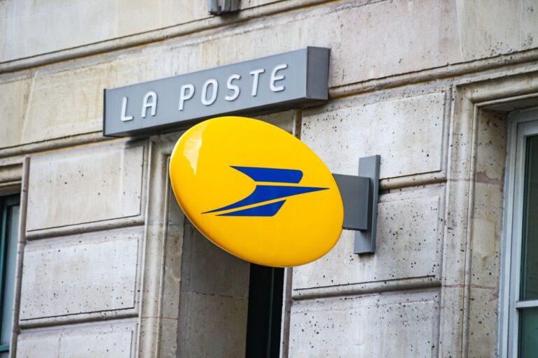 Hackers disrupt French postal and banking services twice
