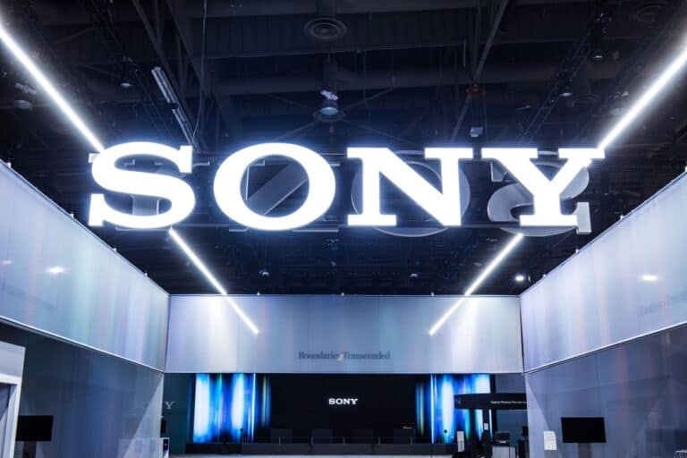 Sony halts memory card shipments due to NAND shortage