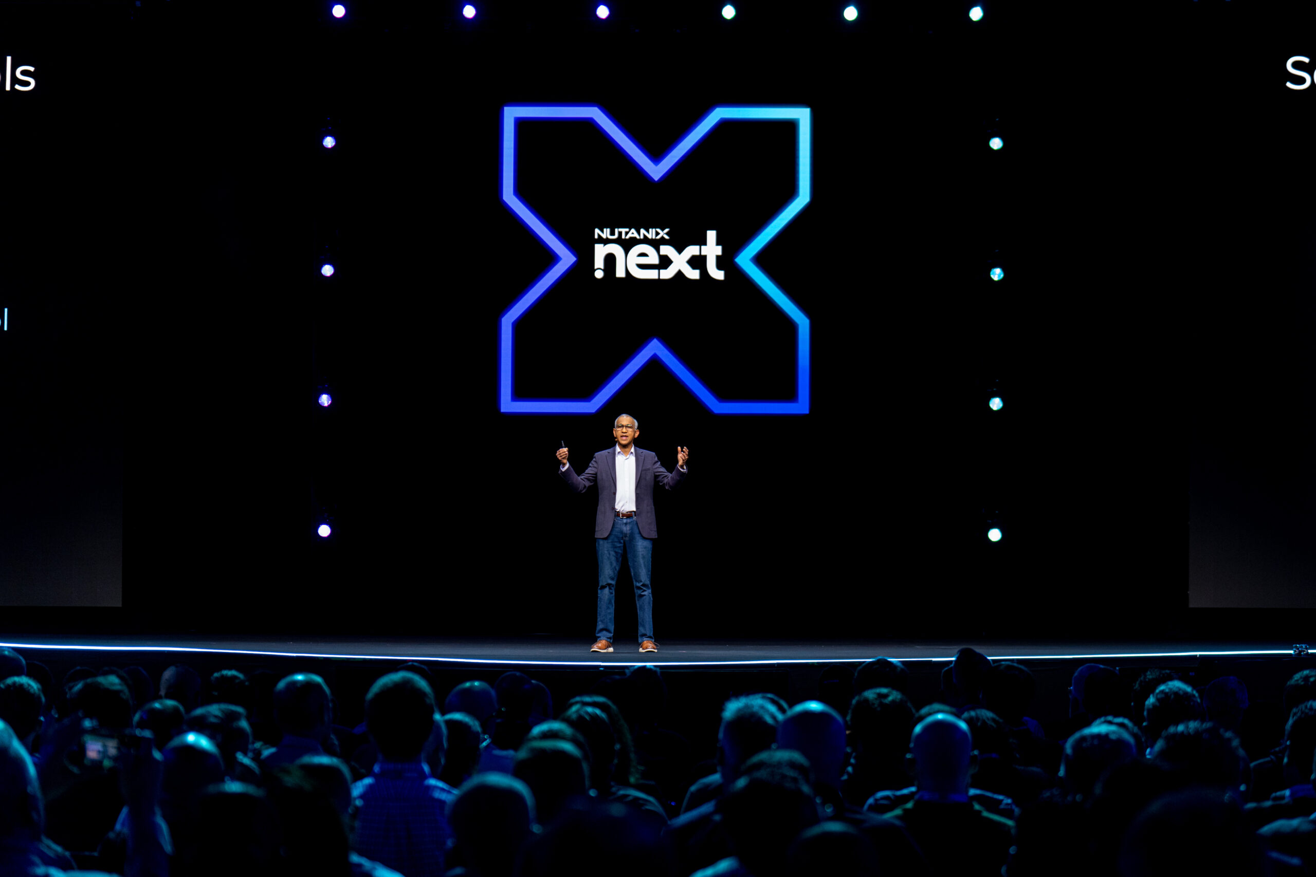 Nutanix won't give AI free rein: infrastructure remains a human endeavor