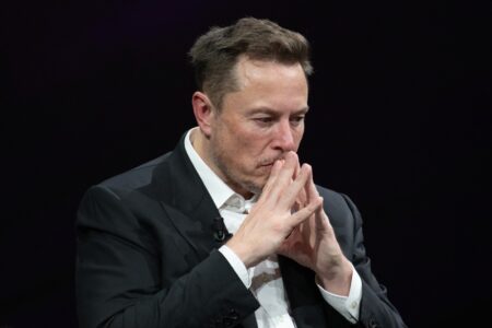 “Musk wanted Tesla to acquire OpenAI”