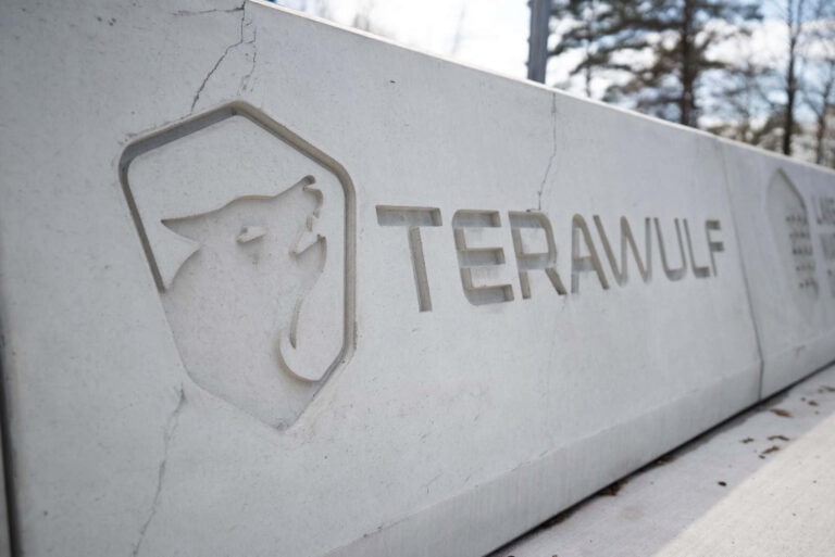 TeraWulf signs AI mega-deal with Anthropic