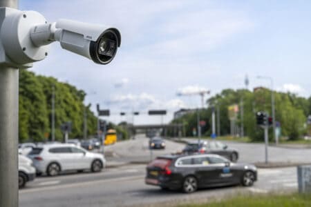Axis launches first network camera with global shutter